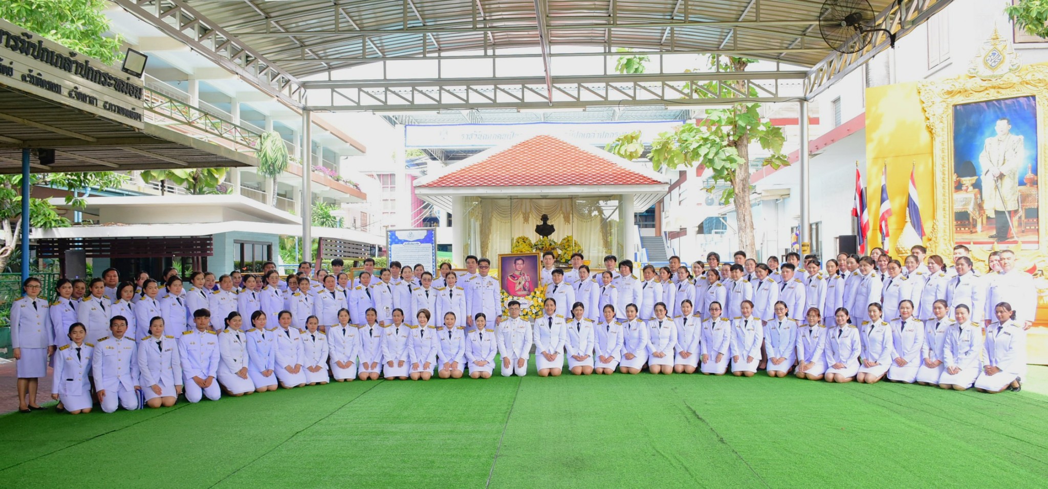 LINE_ALBUM_วันนวมินทรมหาราช และการประชุมประจำเด_251127_20.jpg